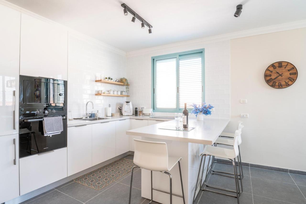Midrahov Luxury Apartment Zichron Ja’akow Exterior foto